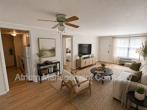 1295 N Holland Pkwy #9 Photo 1