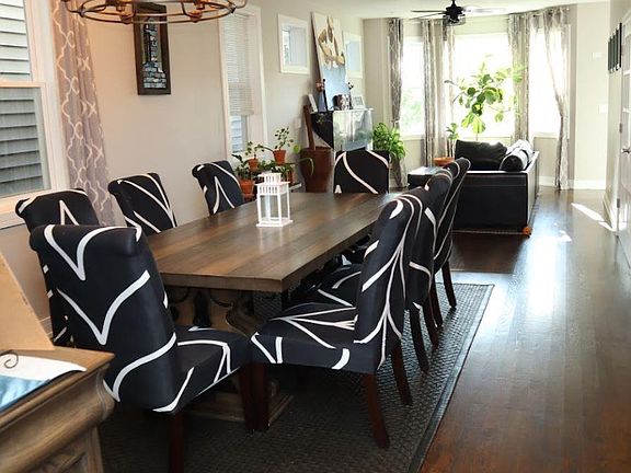 3rd image of 1823 N Lawndale Ave #2