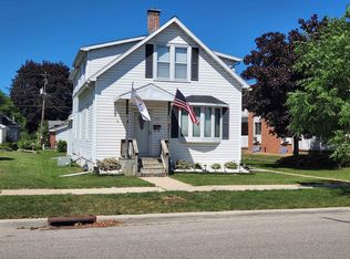 1453 Elm St, Green Bay, WI 54302