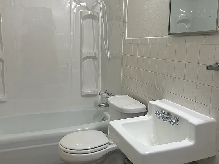 108 Concrete Cir #14 — Photo 6