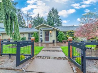 1815 Happy Ln, Eugene, OR 97401