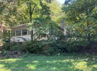 24 Chapel Dr, Valatie, NY 12184