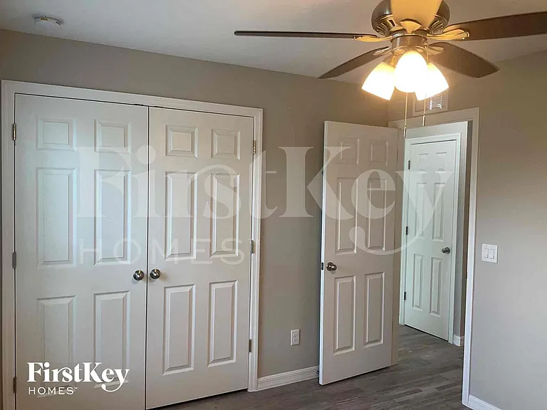 755 Puccini Ave S — Photo 11