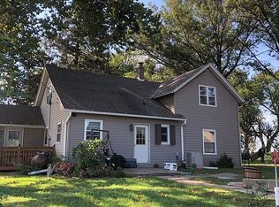 25319 510th St, Walnut, IA 51577