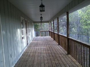 127 Lonely Violet Ln, Sylva, NC 28779