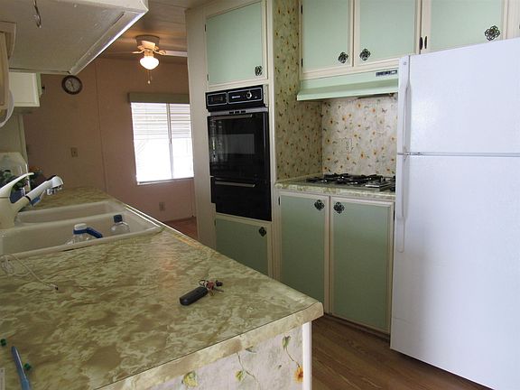 5th image of 31 Mecca Dr