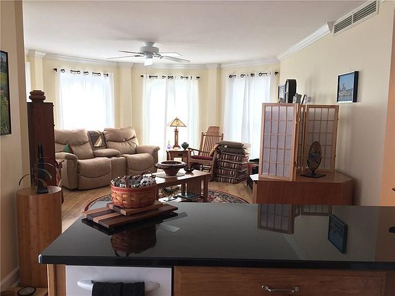 4th image of 1 Pratt Ave #204
