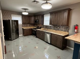 21 Treacy Ave #3, Newark, NJ 07108