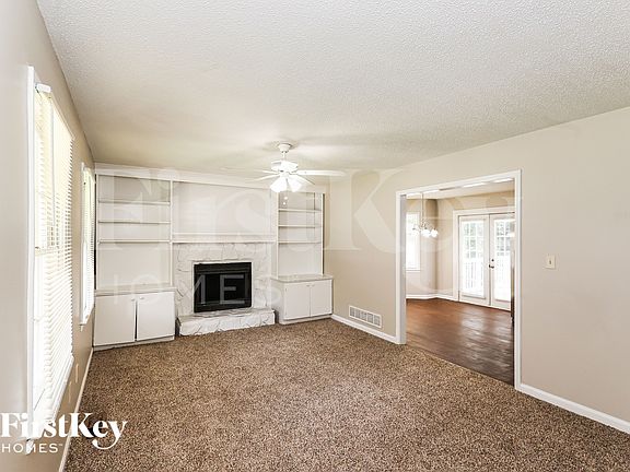 2nd image of 1775 Independence Dr
