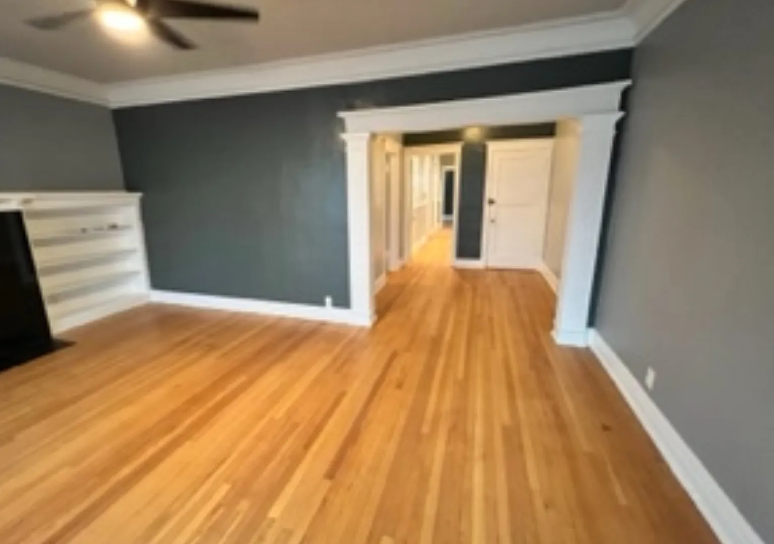 5322 S Kimbark Ave — Photo 2