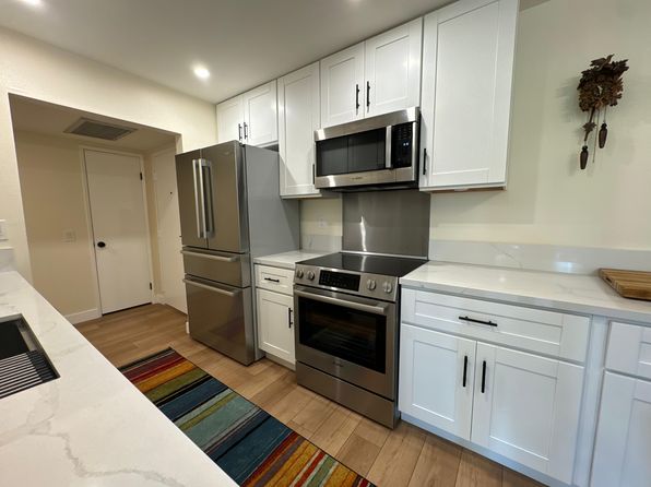 3825 Centre St Unit 14