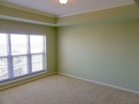 4th image of 400 E Bay St Suite 1804