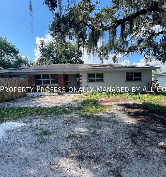 1st image of 2504 S Crystal Lake Dr