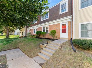 8414 Eucalyptus Ct, Springfield, VA 22153