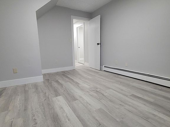 5th image of 13 Church St #B