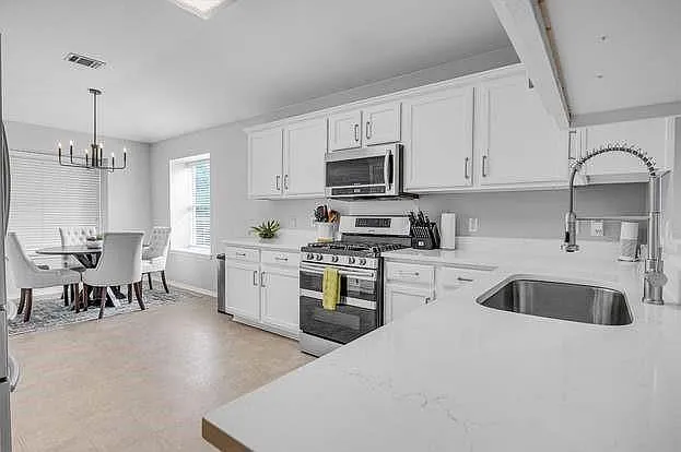 14504 Mowsbury Dr — Photo 14