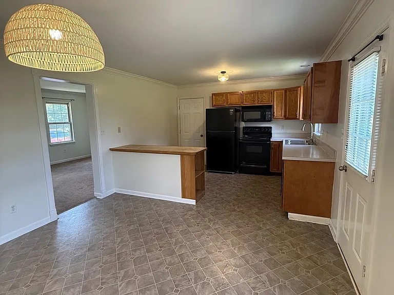 405 Groffdale Rd — Photo 4