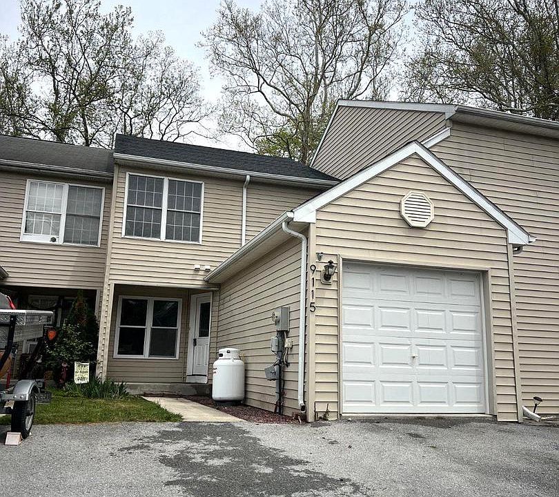 1st image of 9115 Joyce Ln