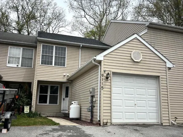 9115 Joyce Ln, Hummelstown, PA 17036