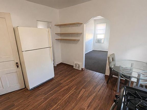 5th image of 4042 13th AVENUE
