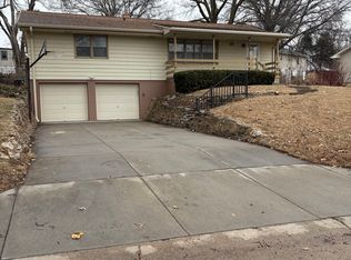 8422 Spaulding St, Omaha, NE 68134