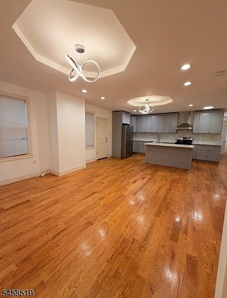 1st image of 322 Franklin St