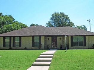 710 R St SW, Ardmore, OK 73401