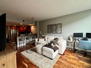 800 Jackson St APT 812, Hoboken, NJ 07030