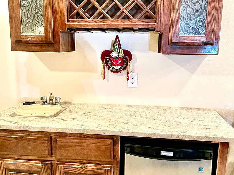 10303 Sandbar Dr — Photo 22