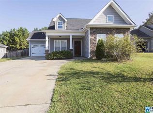 209 Rossburg Dr, Calera, AL 35040