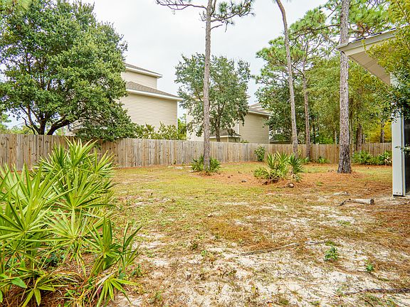 3rd image of 63 Las Roblas Grande Dr