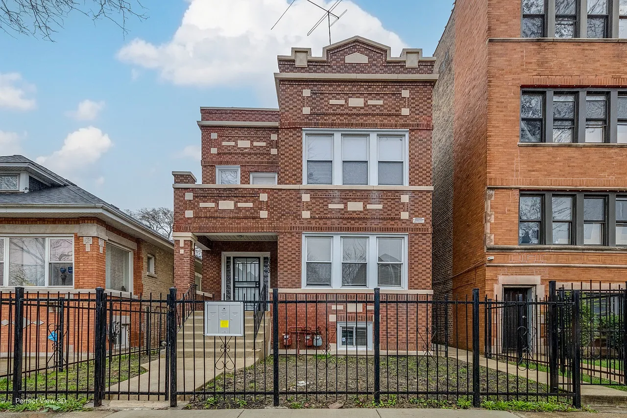 3 bed, $1,850 — Photo 1