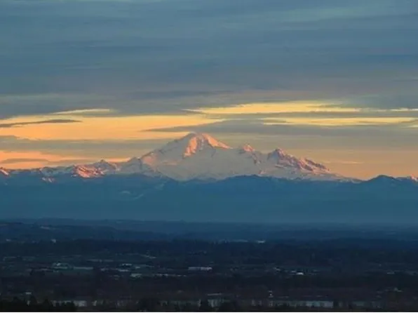 1751 Paddock Dr #38, Coquitlam, BC V3E 3M2