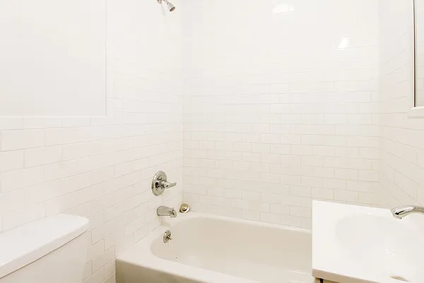 Rented by EXR | media 21