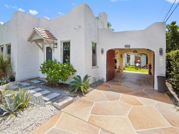 Spanish Style House - West Palm Beach FL Real Estate - 98 Homes