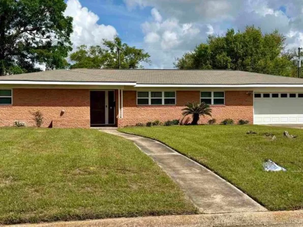 3450 Durwood Dr, Beaumont, TX 77706