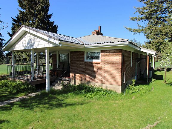 3rd image of 4881A Carr Rd