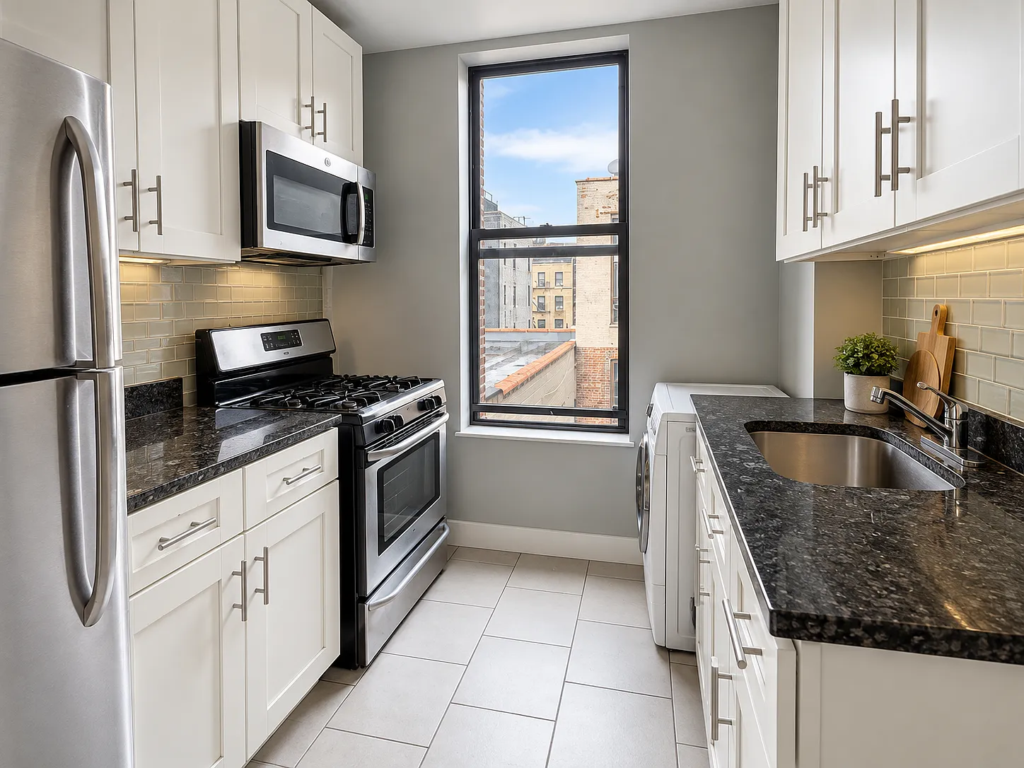 565 West 181st Street — Photo 3