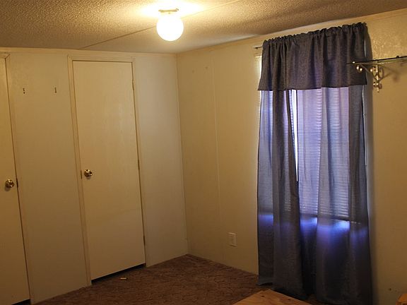 3rd image of 280 Lambert Hills Blvd