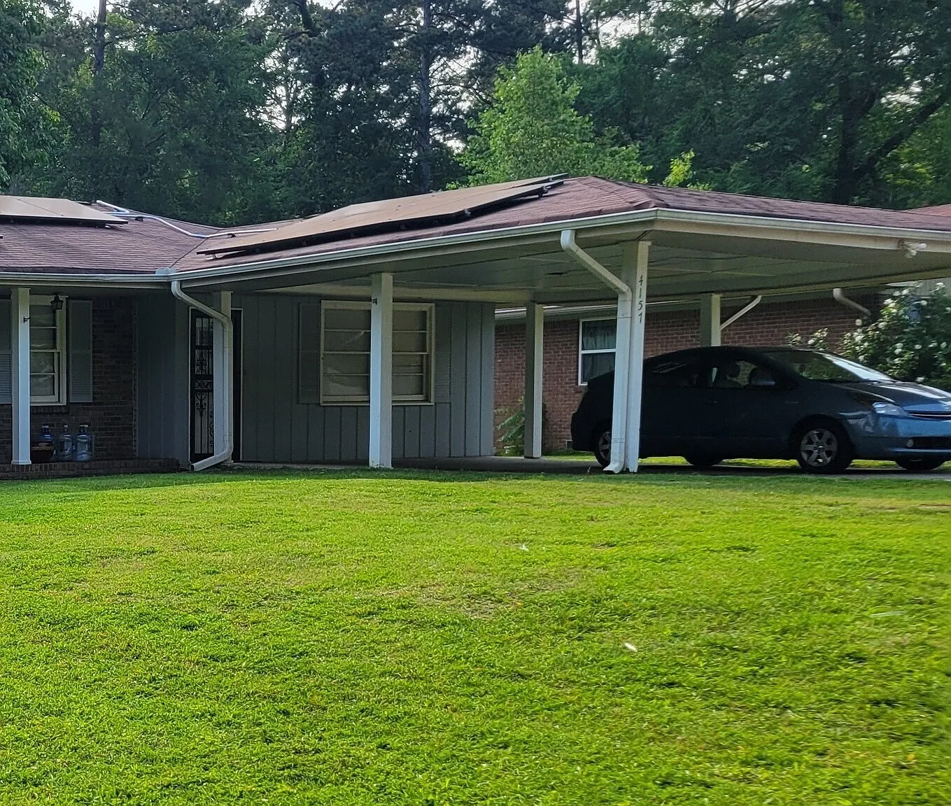 1 bed, 1.0 bath, 700 sqft, $1,200 — Photo 2
