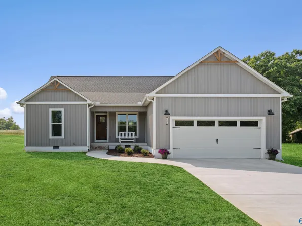 2155 Thomason Rd, Albertville, AL 35951