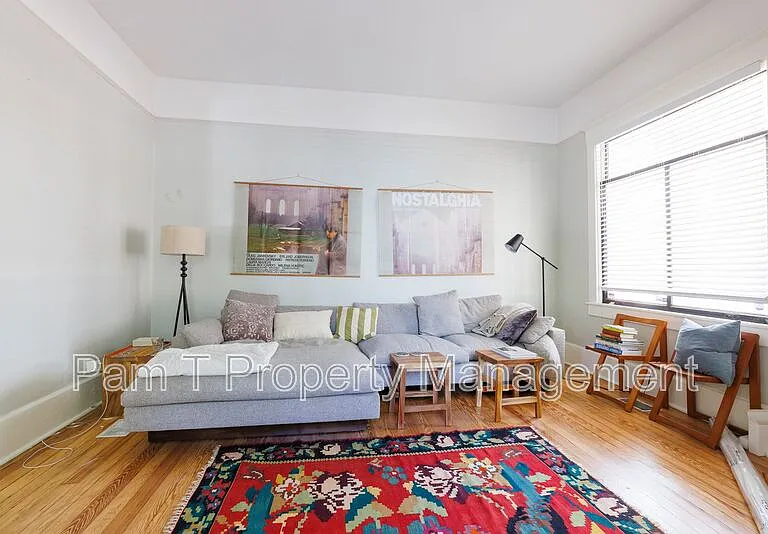 2202 Bull St — Photo 9