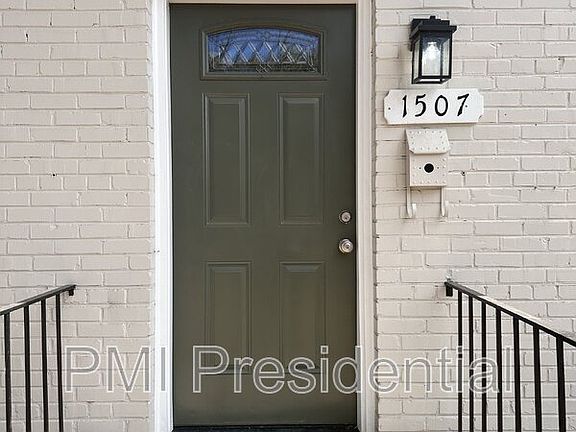 2nd image of 1507 Foster Rd
