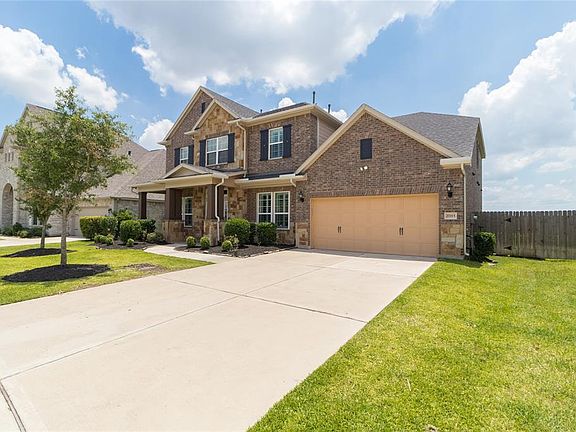 4th image of 27015 Lindenwood Creek Ln