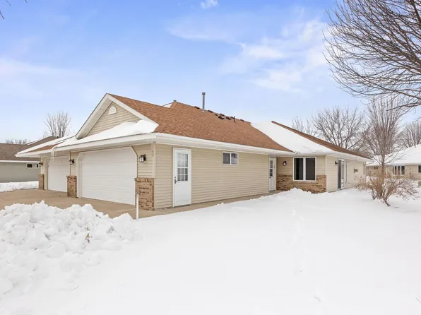 45 Orchard Ave SE, Hutchinson, MN 55350