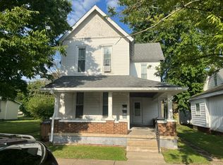 1013 Pearl St #B, Columbus, IN 47201