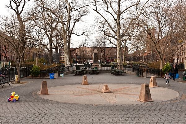 2nd image of 116 2nd St