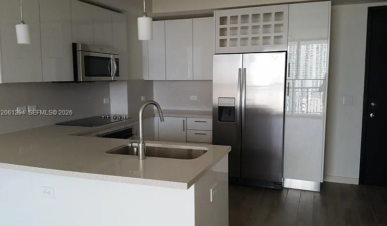 999 SW 1st Ave #2510 — Photo 4