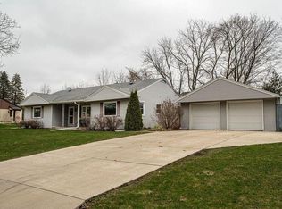 W179S6666 Ranch Dr, Muskego, WI 53150