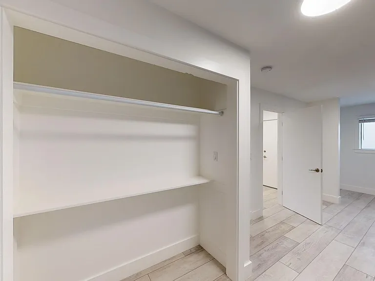 2252 Parker Street — Photo 13